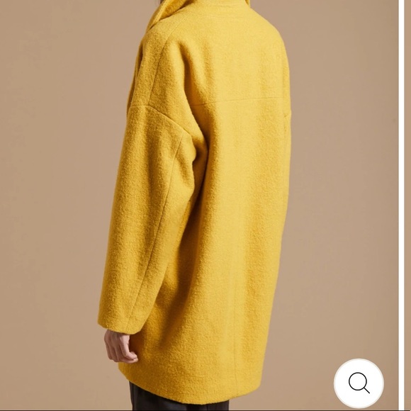 Halston Oversized Coat - Picture 2 of 6